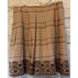 Oscar Oscar de la Renta Pleated Swing Skirt Detailed Embroidered Hem Size 16